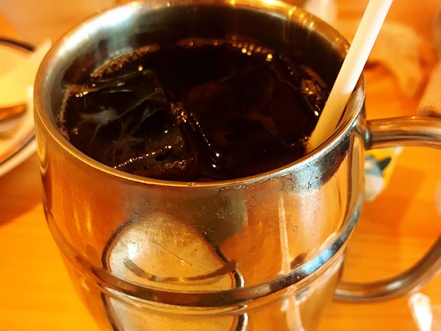 たっぷりアイスコーヒーでクールダウン_コメダ珈琲名張店