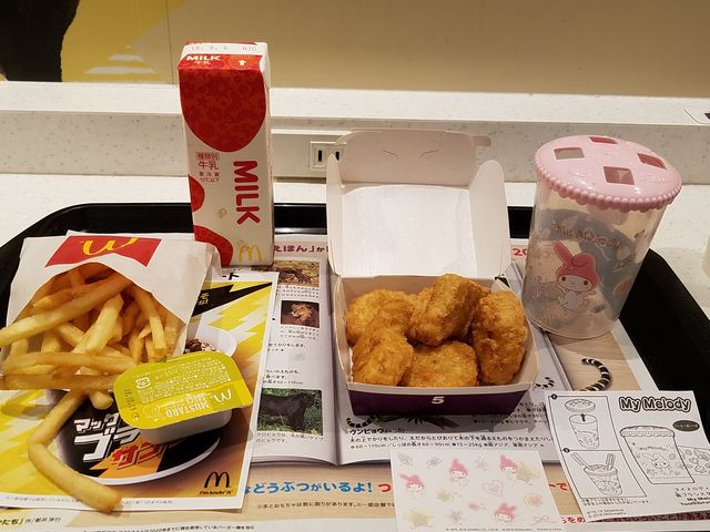 ハッピーセット_マクドナルド池袋東口店