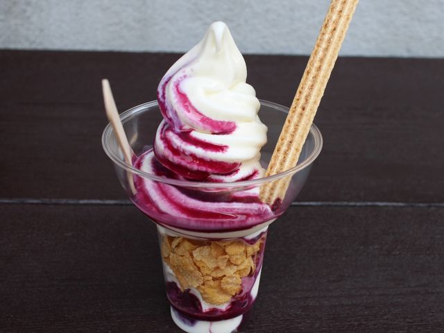 赤ぶどうソフト_ヴィアグレスト