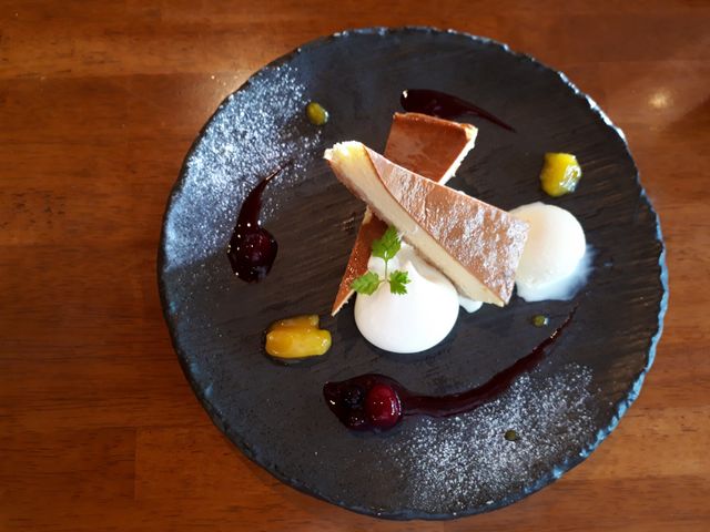 なんてオシャレなチーズケーキ。_トラットリア・オラ・ハラクチェ