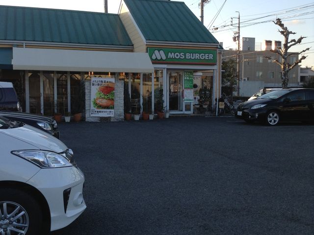 ドライブスルー入り口_モスバーガー岐阜島店