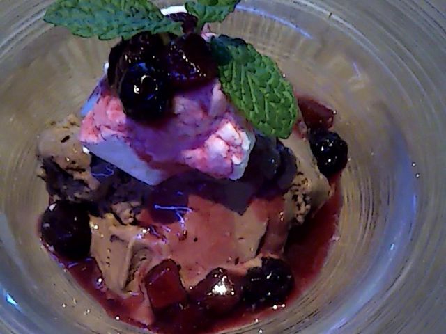 『D BRASSERIE&SWEETROOM (ディー ブラッセリー&スウィートルーム』。_D BRASSERIE&SWEETROOM (ディー ブラッセリー&スウィートルーム)