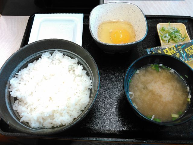 納豆朝食360円なり_吉野家50号線BP太田店