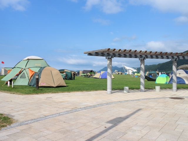 キャンプ場もあります_豊浦海浜公園