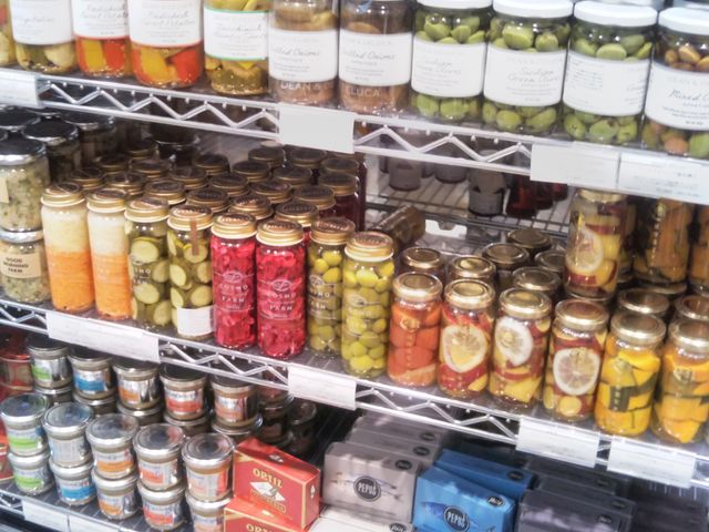 『DEAN & DELUCA MARKET STORES有楽町店』。_DEAN & DELUCA MARKET STORES有楽町店