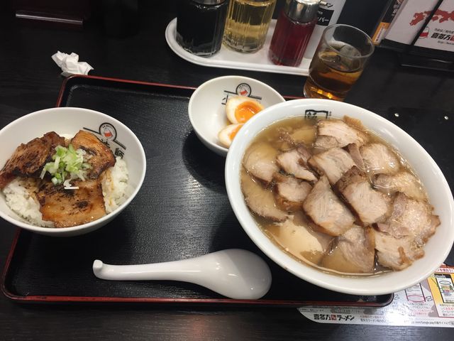 セットで注文しました_会津喜多方ラーメン坂内 小法師 水沢店