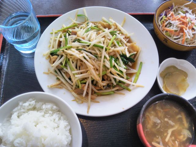 ホルモンにら炒め定食_中華料理 醉拳