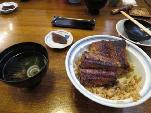 孫六 食べている途中_孫六
