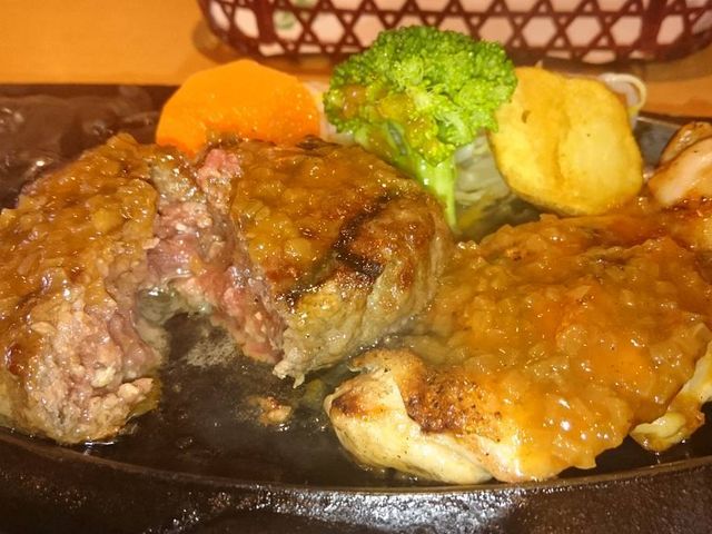滴る肉汁_炭焼きレストランさわやか 菊川本店