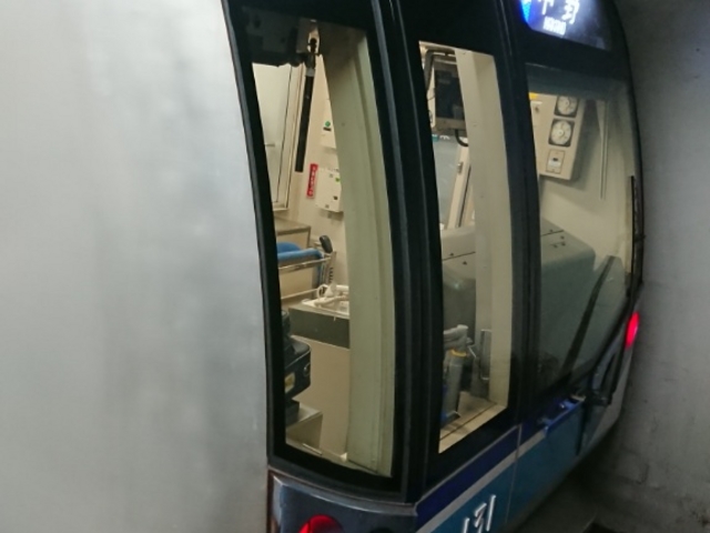 先頭_東京メトロ東西線 葛西駅