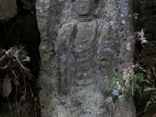 こちらも阿弥陀如来と思われます。_円台寺磨崖仏