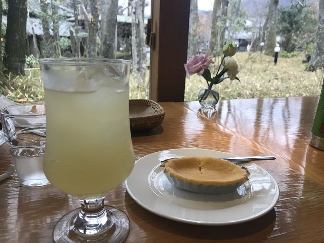 雰囲気は良い_ニコルズ バー(Nicol’s Bar)