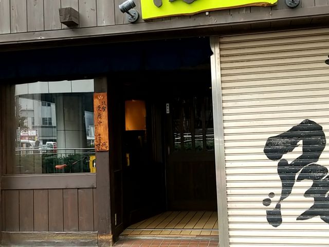 お店入り口_尾っぽや