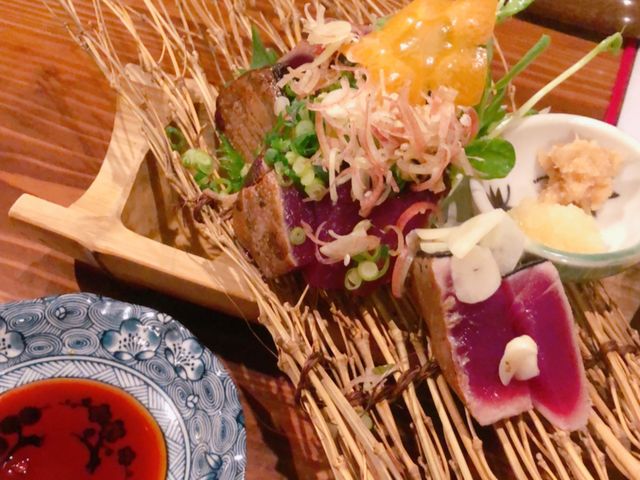 鰹の塩たたき_わら焼き 赤衛門 あかえもん