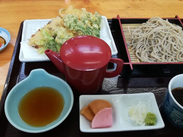 天もりそば 1100円_いい里さかがわ館