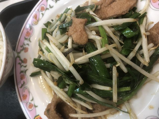 ニラレバ炒めの定食で_餃子の王将 二俣川駅前店