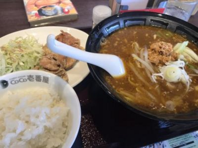 カレーラーメンのセット_カレーハウスCoCo壱番屋秋田土崎店