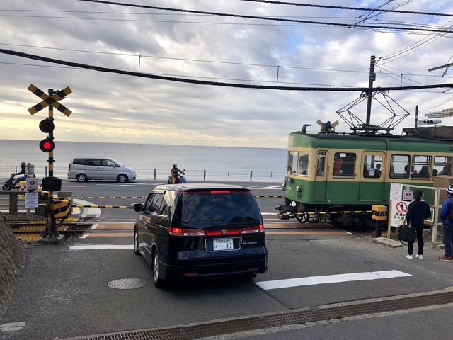 いい感じに撮れました_江ノ島電鉄 鎌倉高校前駅