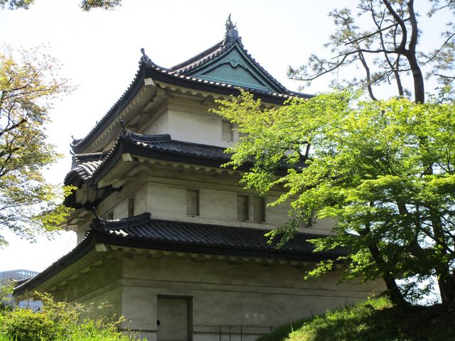皇居東御苑側から見た富士見櫓_富士見櫓