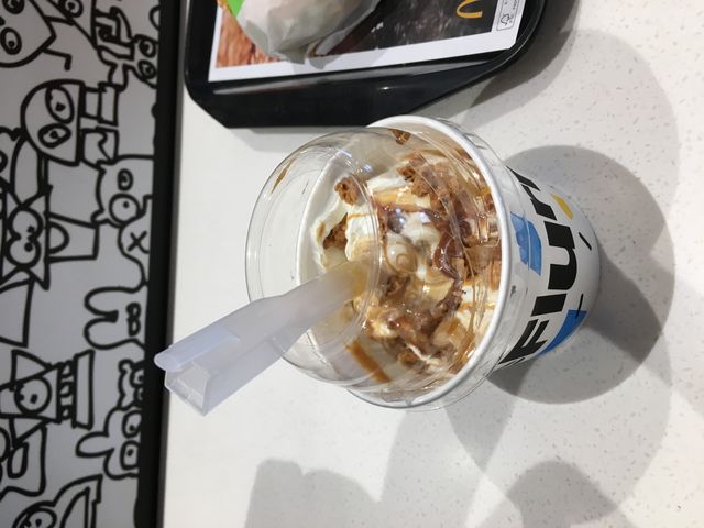 マックフルーリー_マクドナルド平岸店