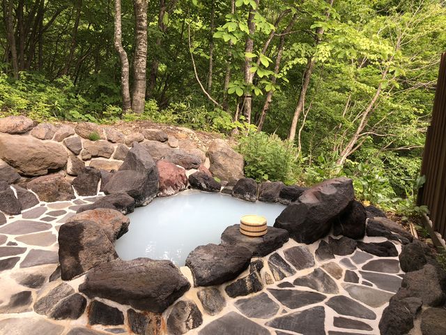 貸切露天風呂_鶴の湯別館 山の宿