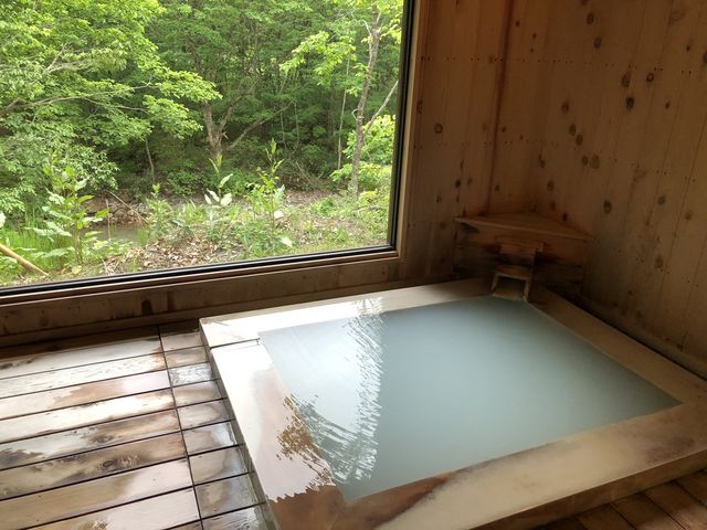 貸切風呂内湯_鶴の湯別館 山の宿