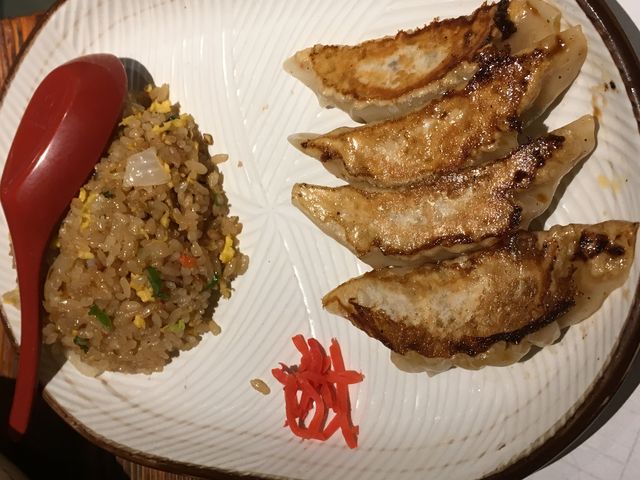 餃子セット_熊五郎 新大阪1号店