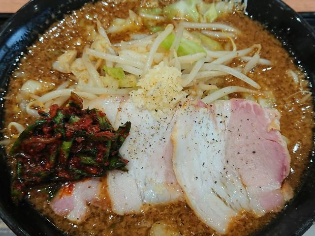 ニラたっぷりブラックモンスター_らあめん花月嵐大宮三橋店