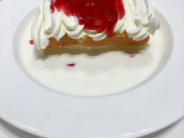 初めての食感、味わいです_日本橋・千疋屋総本店フルーツパーラー・KITTE丸の内店