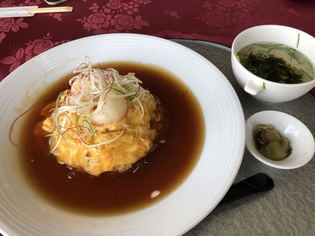 天津飯_メイプルヒルズゴルフ倶楽部レストラン