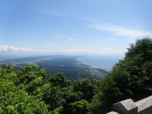 弥彦山頂より遠望_弥彦山
