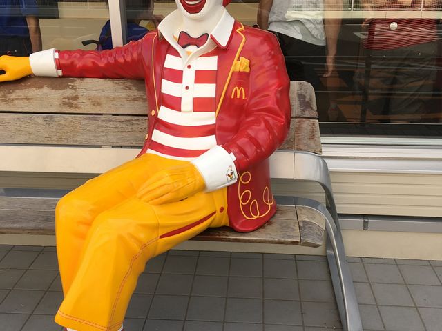 ドナルド_マクドナルド小禄店