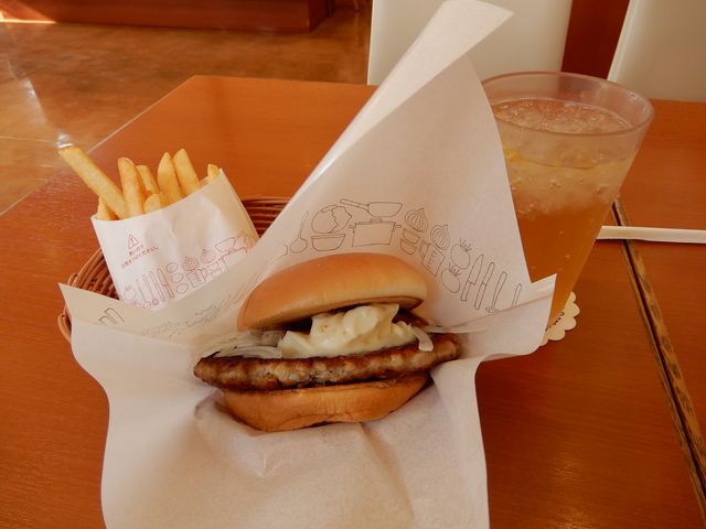 とびきりチーズのセット_モスバーガー本宮インター店