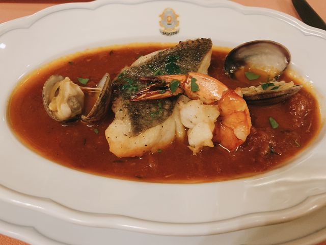 メインの魚料理_リストランテ・サバティーニ 青山