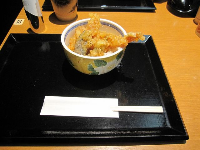 ミニ天丼、473円。_雑魚屋 小倉駅ひまわりプラザ店