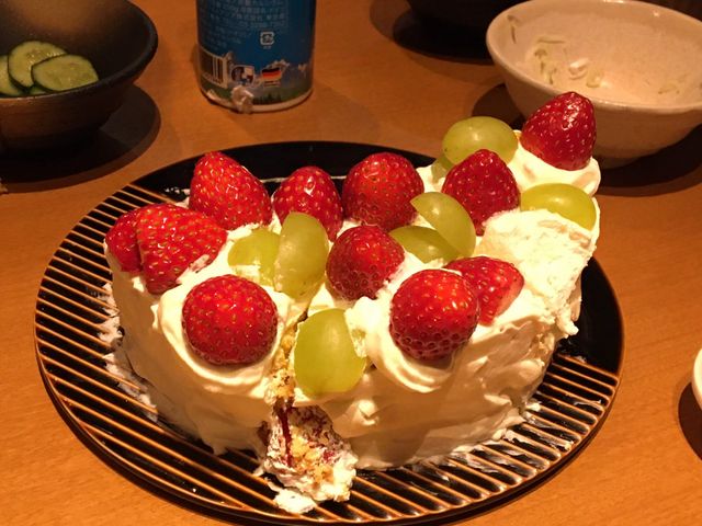ママが作ってくれた手作りケーキです_居酒屋 小料理Bar 白圭