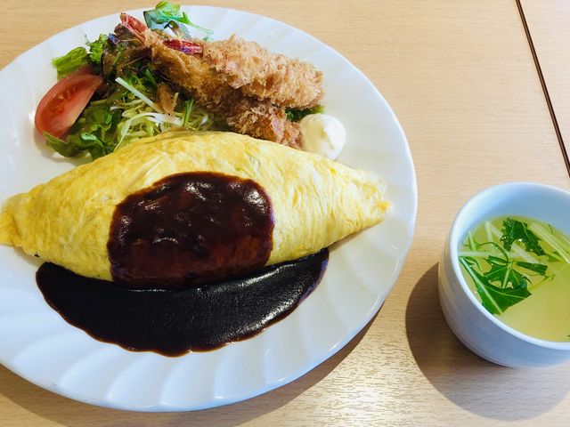 エビフライ&オムライス(850円)♪_食幸房しゅう