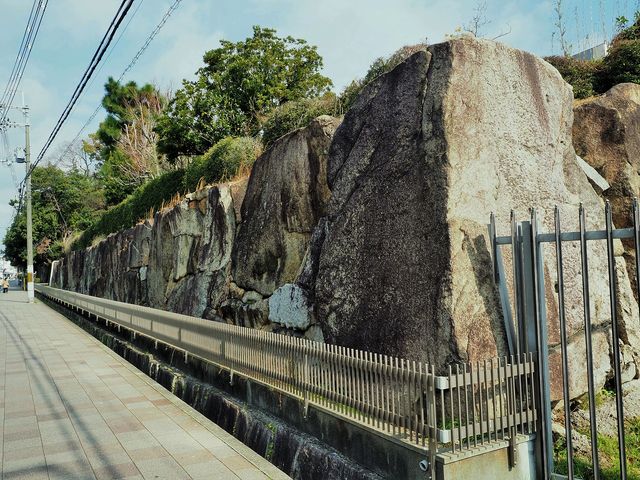 巨大な石垣_方広寺