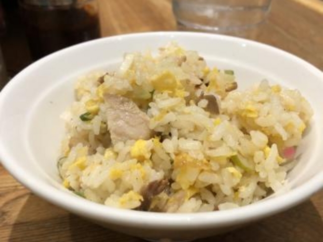 半チャーハン_游亀亭
