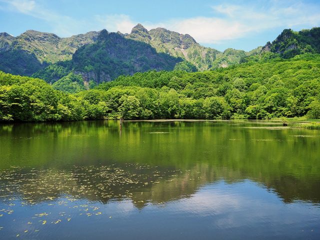 鏡 池_戸隠高原