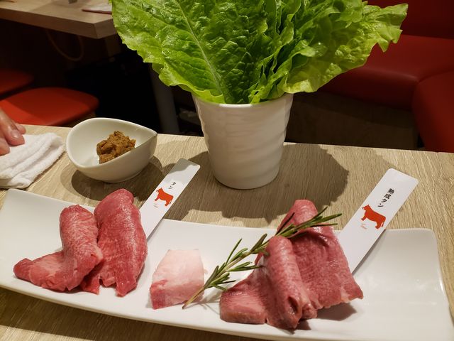 牛タン食べ比べ_エイジング・ビーフ