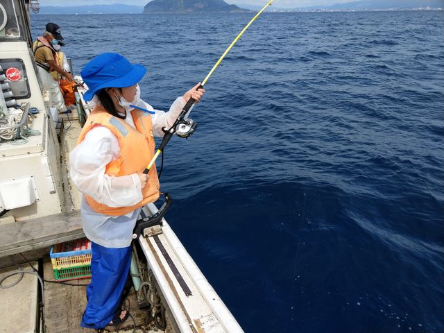 真剣そのもの_釣船第18金龍丸