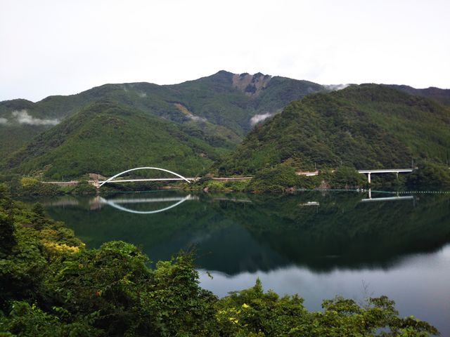 すさんさんの法皇湖の投稿写真1