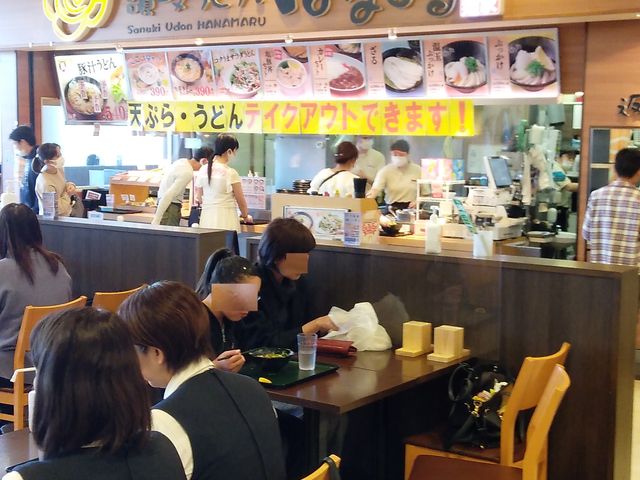 カウンター店舗です_はなまるうどん ベイドリーム清水店
