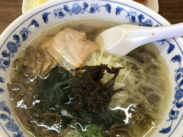 かじめラーメンとアジフライ_さすけ食堂