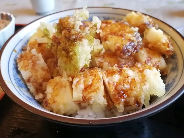 イカ天丼、イカプリプリ_みやたや食堂