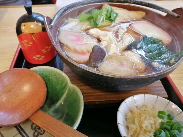 鍋焼きうどん_栄屋うどん泉水店