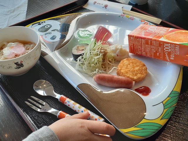お子様向けメニューもあります_揖保乃糸 庵
