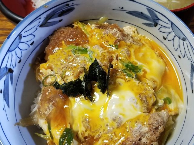 みのるどんぶりロース_旬菜めしや・とんかつ み乃る
