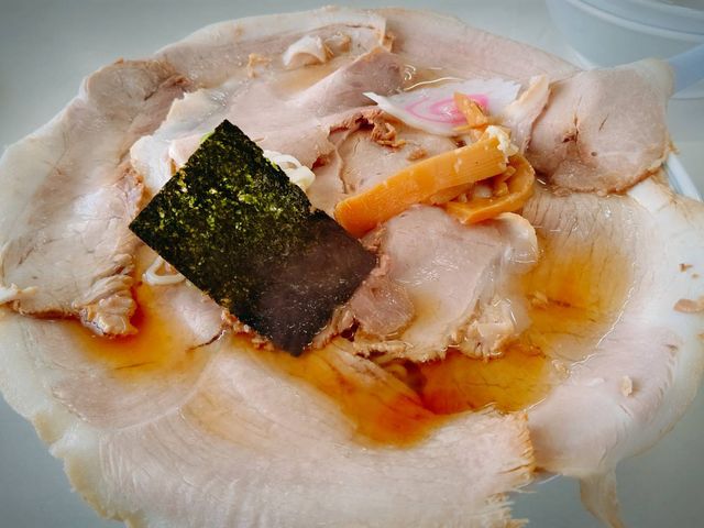 チャーシュー麺、チャーシューいっぱい_ラーメン そばよし
